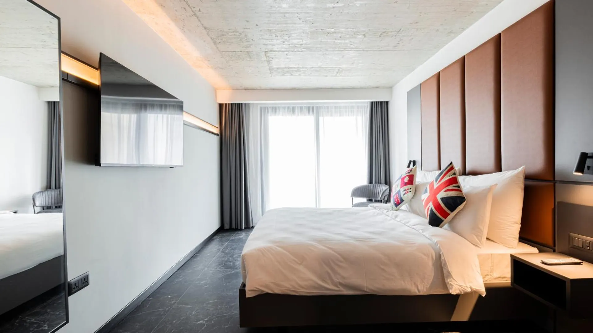 The Londoner Hotel St. Julian'S Μάλτα