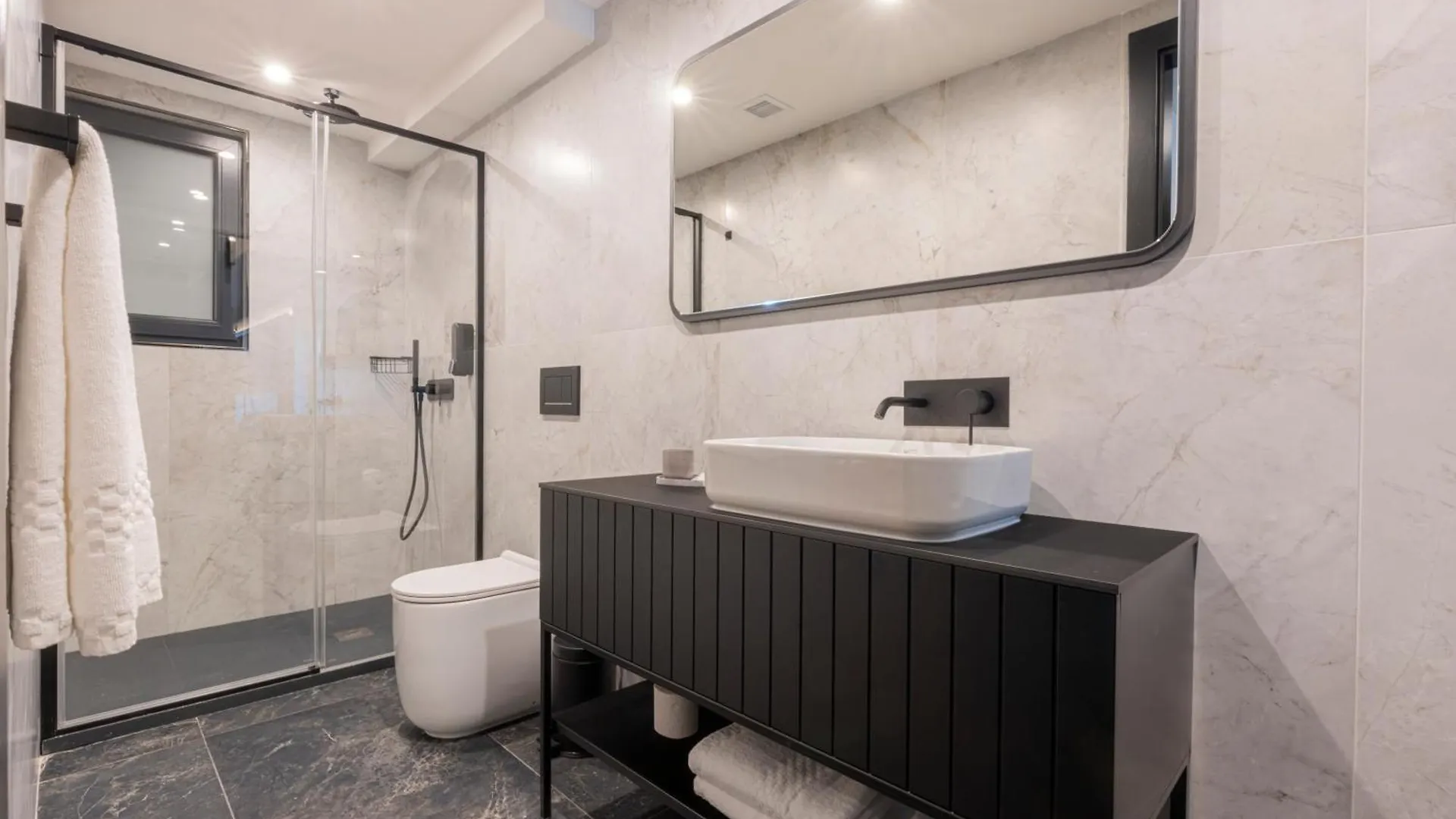 The Londoner Hotel St. Julian'S Μάλτα